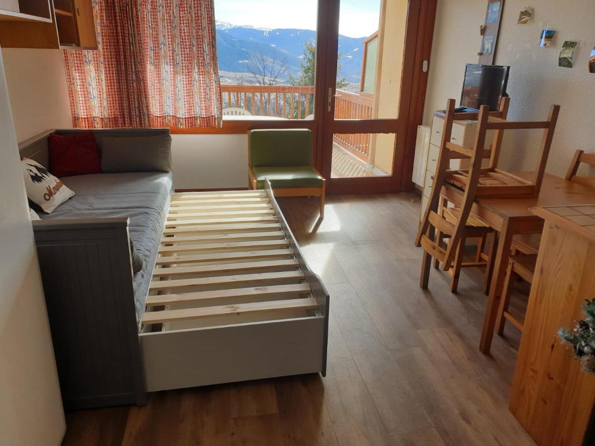 Residences Les Gelinottes Et Les Bouvreuils Font-Romeu-Odeillo-Via ภายนอก รูปภาพ